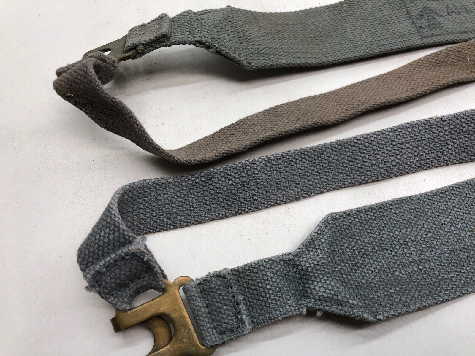 Original WW2 British Royal Air Force Blue 37 Pattern L Strap Set - The Militaria Shop