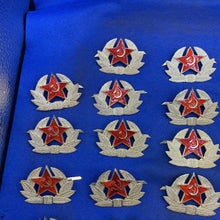 Load image into Gallery viewer, Original Russian Army Soviet Cap Badge - Hammer & Sickle - The Militaria Shop