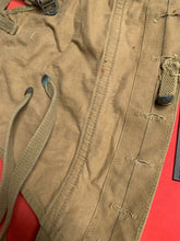 Charger l'image dans la galerie, Original WW2 US Army M1928 Haversack Pack Tail - The Militaria Shop