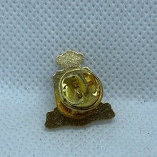 Load image into Gallery viewer, The Wiltshire Regiment - NEW British Army Military Cap/Tie/Lapel Pin Badge #116 - The Militaria Shop