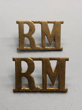 Load image into Gallery viewer, Original British Army WW2 Pair of Royal Marines (RM) Shoulder Titles - The Militaria Shop