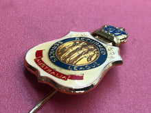 Charger l'image dans la galerie, Australian Army Returned & Services League of Australia Lapel / Tie Badge - The Militaria Shop