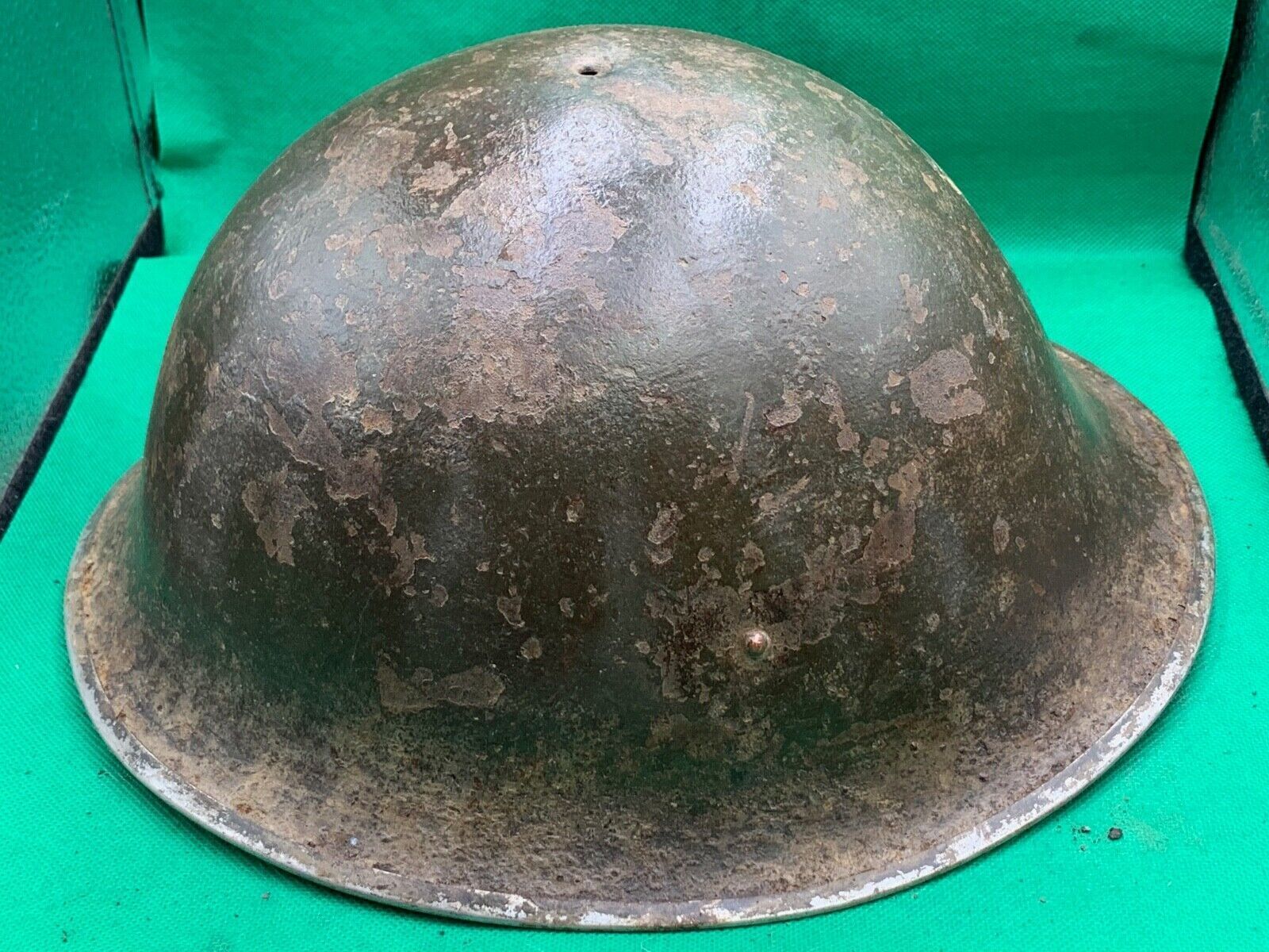 Genuine WW2 Canadian & British Army Helmet - Turtle Mk3 Helmet - The Militaria Shop