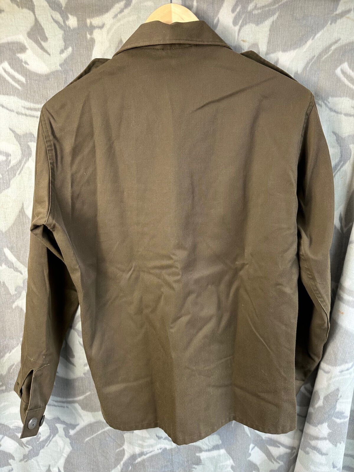 Genuine Austrian Army Cold War Era Pilots Combat Shirt & Insignia- 88-92cm C - The Militaria Shop
