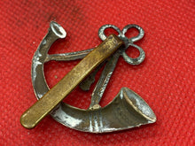 Load image into Gallery viewer, Original WW1 / WW2 British Army Light Infantry Volunteers Cap Badge - The Militaria Shop