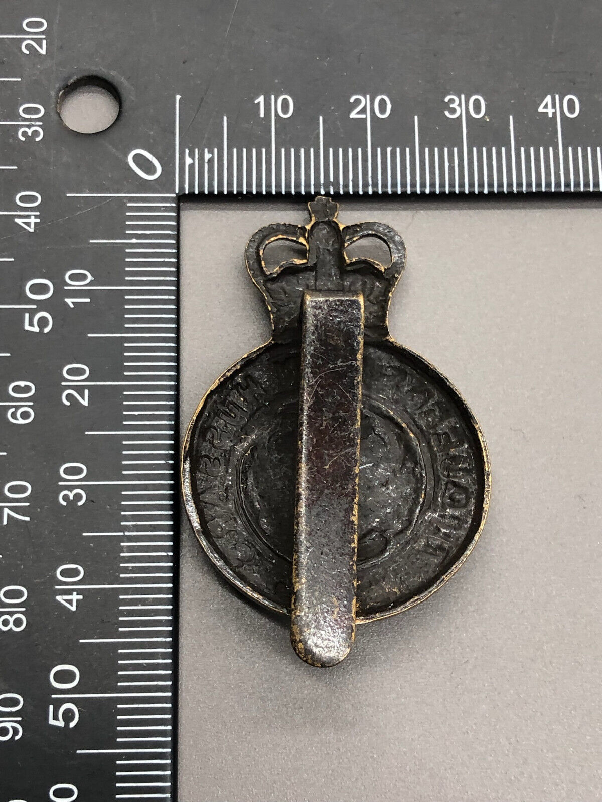Genuine British Army 7th Queen's Own Husards Regiment Cap Badge - The Militaria Shop