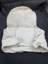 Charger l'image dans la galerie, Original WW2 British Royal Navy Gunners Flash Hood - The Militaria Shop