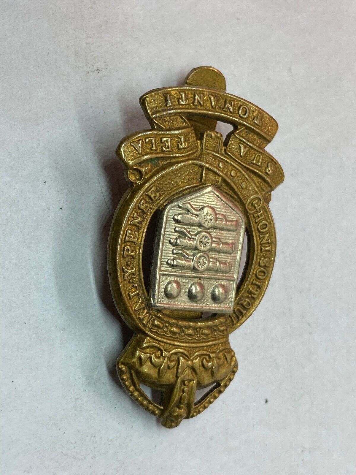 Original WW1 / WW2 British Army - Royal Army Ordnance Corps Cap Badge - The Militaria Shop