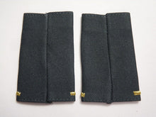 Load image into Gallery viewer, US Army Rank Slides / Epaulette Pair Genuine US Army - NEW - The Militaria Shop