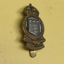 Load image into Gallery viewer, Original WW2 British Army Royal Army Ordnance Corps RAOC Cap Badge - The Militaria Shop