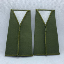 Charger l'image dans la galerie, RHA Royal Horse OD Green Rank Slides / Epaulette Pair Genuine British Army - NEW - The Militaria Shop