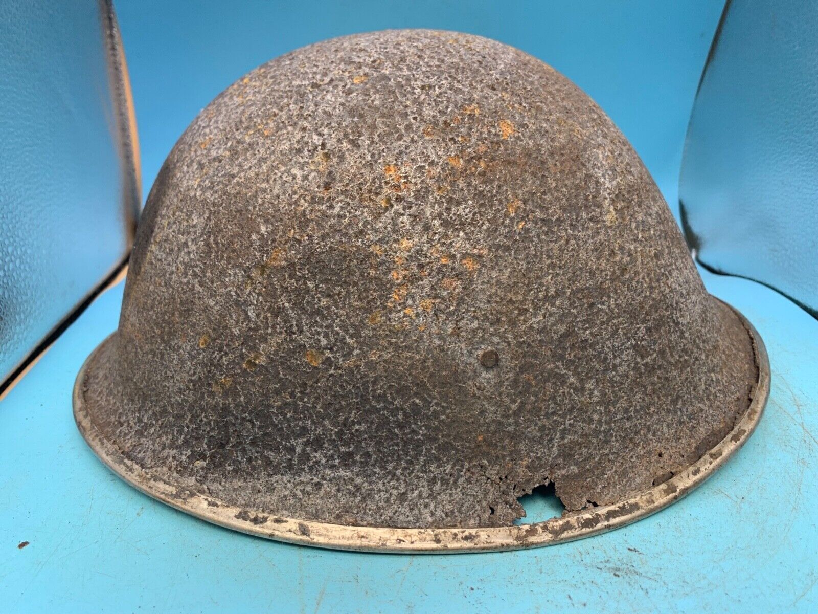 WW2 Mk3 High Rivet Turtle - British / Canadian Army Helmet - Good Original - The Militaria Shop