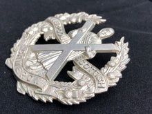 Load image into Gallery viewer, Original WW2 British Army Liverpool Scottish Cameron Highlanders Cap Badge - The Militaria Shop