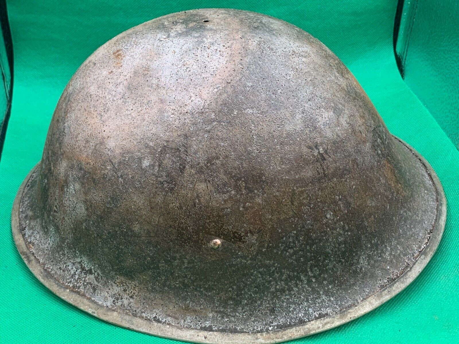 Original WW2 British Army / Canadian Army Mk3 Turtle Combat Helmet - The Militaria Shop