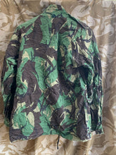 Charger l'image dans la galerie, Genuine British Army Issue DPM Combat Smock - Size 170/92 - The Militaria Shop