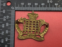 Load image into Gallery viewer, Original WW1 British Army Royal Gloucestershire Hussars Cap Badge - The Militaria Shop