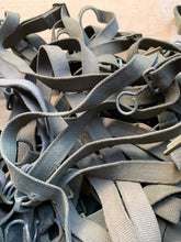 Load image into Gallery viewer, Original WW2 British RAF Sten Gun 37 Pattern Sling - Good condition! - The Militaria Shop