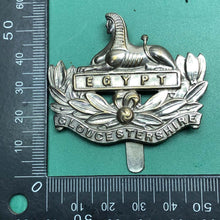 Load image into Gallery viewer, Original WW1/WW2 British Army Cap Badge - The Gloucestershire Regiment - The Militaria Shop