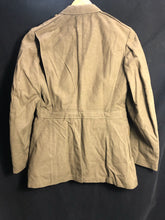 Lade das Bild in den Galerie-Viewer, Original WW2 US Army Class A Dress Jacket 1942 - Private Ryan Prop - 38" Re - The Militaria Shop