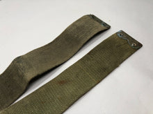 Charger l'image dans la galerie, Original WW2 British Army 37 Pattern Canvass L Straps Set - The Militaria Shop