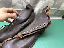 Load image into Gallery viewer, Original Swedish/German Army Marching Ski Boots WW2 Pattern - Size EU49 UK 13 - The Militaria Shop