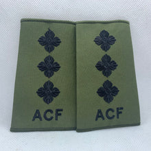 Charger l'image dans la galerie, Cadet ACF OD Green Rank Slides / Epaulette Pair Genuine British Army - NEW - The Militaria Shop