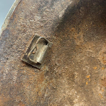 Charger l'image dans la galerie, Original WW2 South African Army Mk2 Brodie Helmet - British Style Combat Helmet - The Militaria Shop