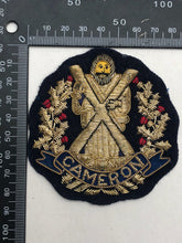 Lade das Bild in den Galerie-Viewer, British Army Bullion Embroidered Blazer Badge - Cameron Highlanders - The Militaria Shop