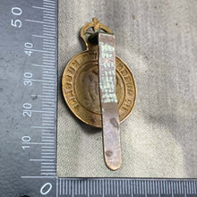 Load image into Gallery viewer, Original WW2 7th Queen's Own Hussars British Army Cap Badge - The Militaria Shop