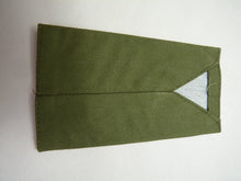 Lade das Bild in den Galerie-Viewer, QRH Royal Horse OD Green Rank Slides / Epaulette Pair Genuine British Army - NEW - The Militaria Shop