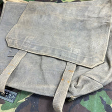 Charger l'image dans la galerie, British Army / RAF 37 Pattern Large Pack - WW2 Pattern -Used Condition Original - The Militaria Shop