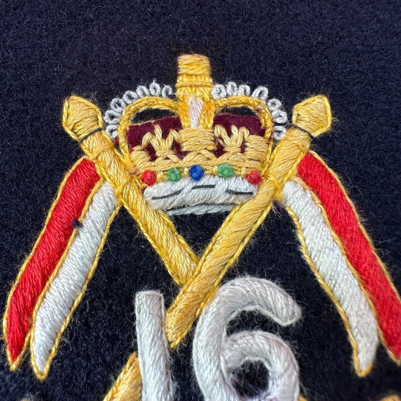 British Army 16th The Queen's Lancers Regiment Embroidered Blazer Badge - The Militaria Shop