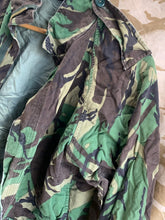 Charger l'image dans la galerie, Genuine British Army Issue DPM Combat Smock - Size 170/92 - The Militaria Shop
