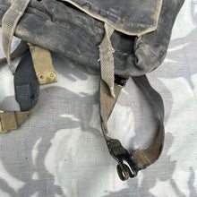 Load image into Gallery viewer, Original WW2 British Army / RAF 37 Pattern Small Pack & L Strap Set - The Militaria Shop