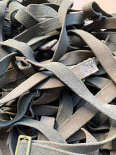 Load image into Gallery viewer, Original WW2 British RAF Sten Gun 37 Pattern Sling - Good condition! - The Militaria Shop