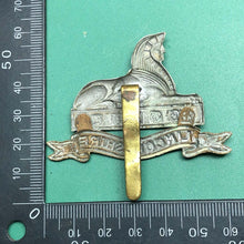 Load image into Gallery viewer, Original WW2 British Army Cap Badge - The Lincolnshire Regiment - The Militaria Shop