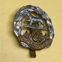 Load image into Gallery viewer, Original WW2 British Army Hampshire Regiment Cap Badge - The Militaria Shop