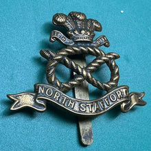 Load image into Gallery viewer, Original WW2 British Army North Stafford Regiment Cap Badge - The Militaria Shop