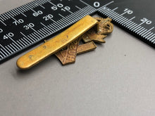 Charger l'image dans la galerie, Original WW2 British Army 13th/18th Royal Hussars Cap Badge - The Militaria Shop