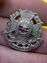 Load image into Gallery viewer, Original WW1 / WW2 British Army - The Border Regiment Sweetheart Brooch - The Militaria Shop