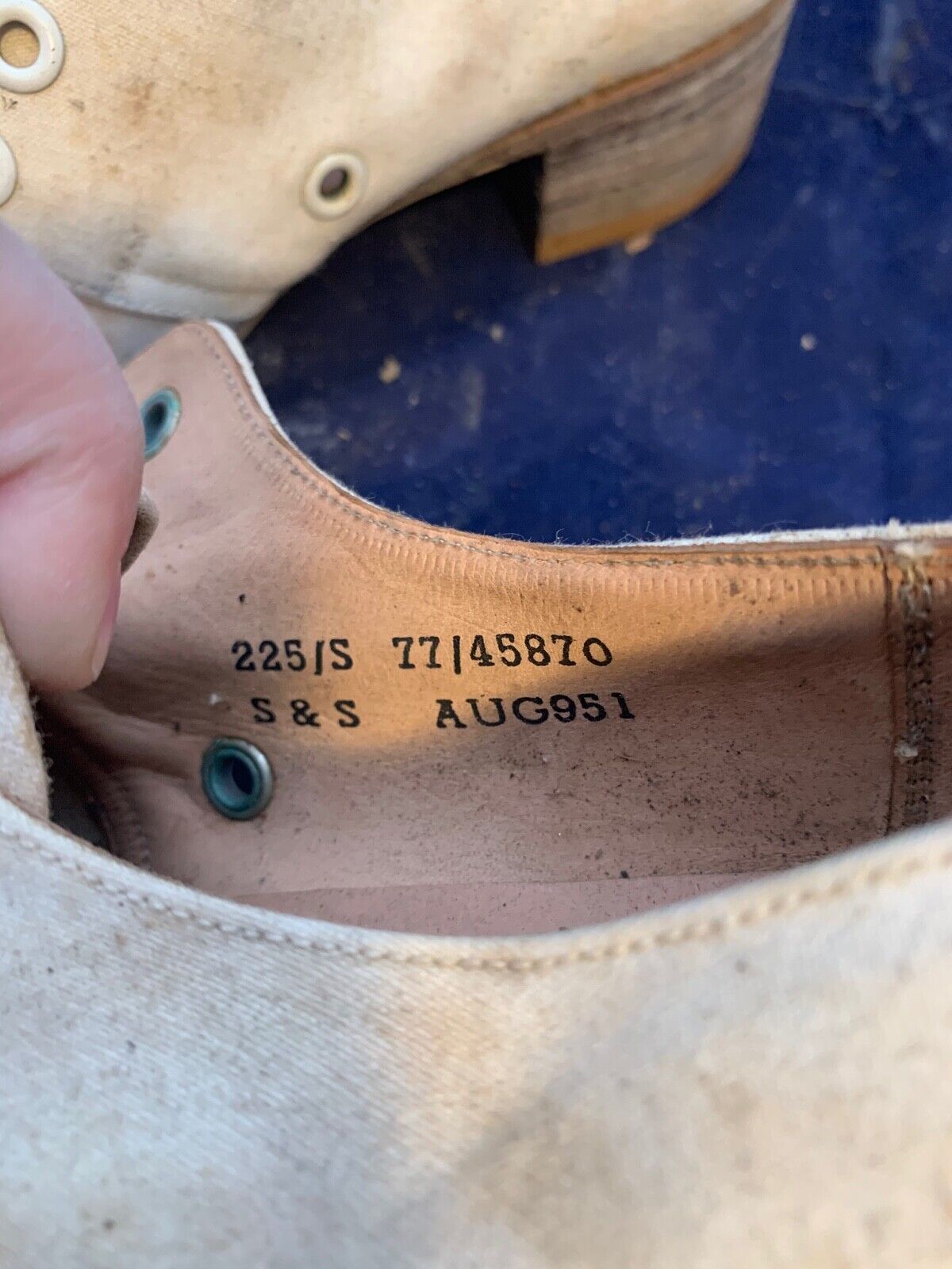 Original WW2 British Army Women's White Summer Shoes - ATS WAAF - Size 225s - The Militaria Shop