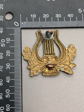 Load image into Gallery viewer, Original WW2 British Army Musicians Badge - The Militaria Shop