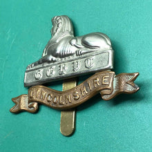 Load image into Gallery viewer, Original WW2 British Army Cap Badge - The Lincolnshire Regiment - The Militaria Shop