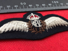 Load image into Gallery viewer, Canadian Air Force Royal Canadian Air Force RCAF WW2 Pilots Wings Kings Crown - The Militaria Shop
