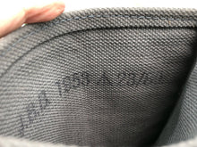 Charger l'image dans la galerie, Original British RAF Royal Air Force Water Bottle Carrier Harness WW2 37 Pattern - The Militaria Shop