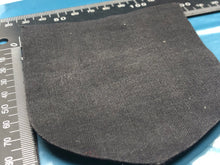 Lade das Bild in den Galerie-Viewer, British Army Bullion Embroidered Blazer Badge - The Queen's Royal Lancers - The Militaria Shop