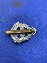Load image into Gallery viewer, British Army Cap Badge - East Lancashire Regiment Kings Crown - The Militaria Shop