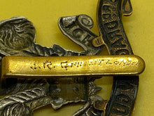 Load image into Gallery viewer, Original Victorian / WW1 British Army 3rd Dragoon Guards Cap Badge - The Militaria Shop