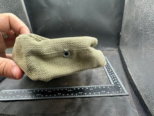 Load image into Gallery viewer, Original British Army 37 Pattern Bren Pouch - WW2 Pattern - The Militaria Shop