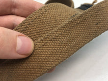 Load image into Gallery viewer, Original British Army Paratroopers Leg Restraint Strap - WW2 37 Pattern - The Militaria Shop